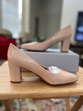 Aerosoles Betsy Nude Patent Block Heel Pumps Size 10M NWT